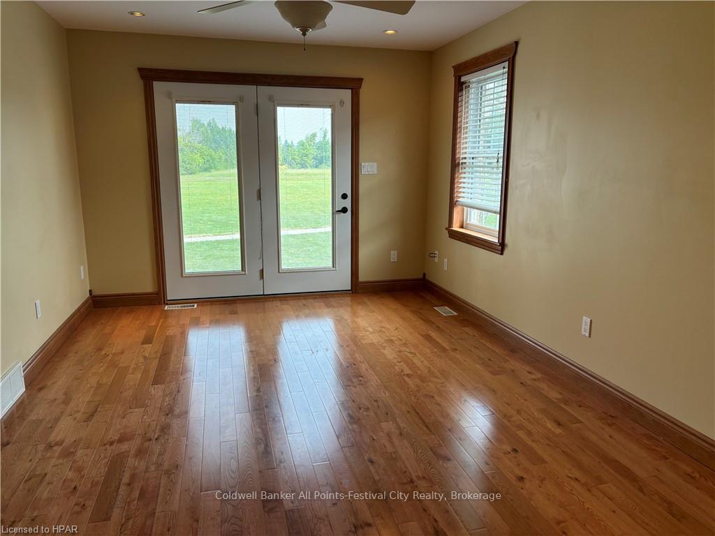 Photo 9 of 250 Bethune Crescent, Goderich, Goderich (Town) — HOMEH