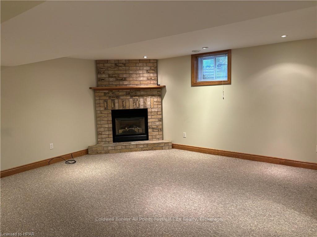 Photo 13 of 250 Bethune Crescent, Goderich, Goderich (Town) — HOMEH