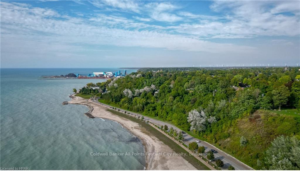 Photo 14 of 250 Bethune Crescent, Goderich, Goderich (Town) — HOMEH