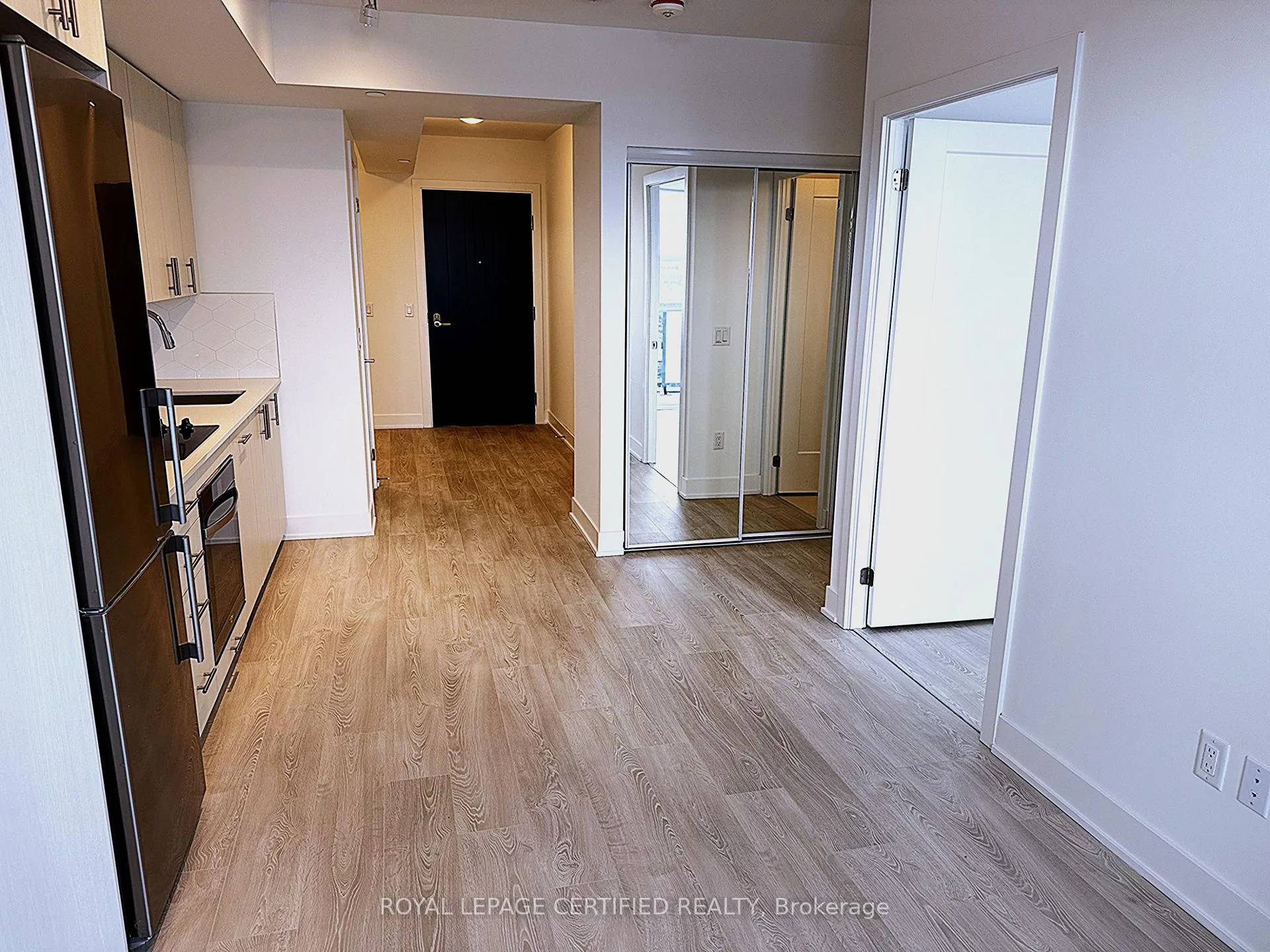 Photo 3 of Unit 2101, 2425 Simcoe Street N, Oshawa, Rural Oshawa — HOMEH