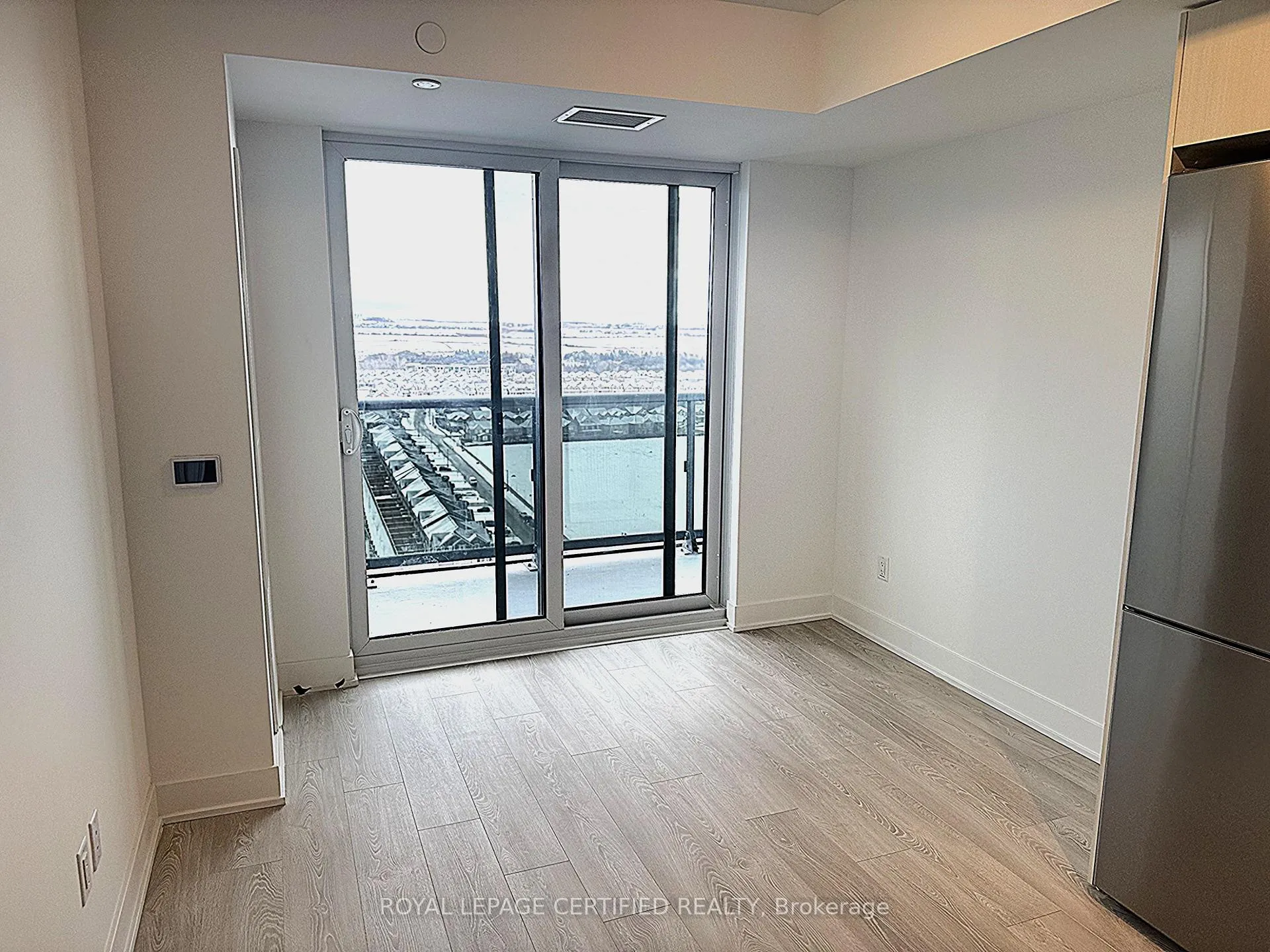 Photo 5 of Unit 2101, 2425 Simcoe Street N, Oshawa, Rural Oshawa — HOMEH