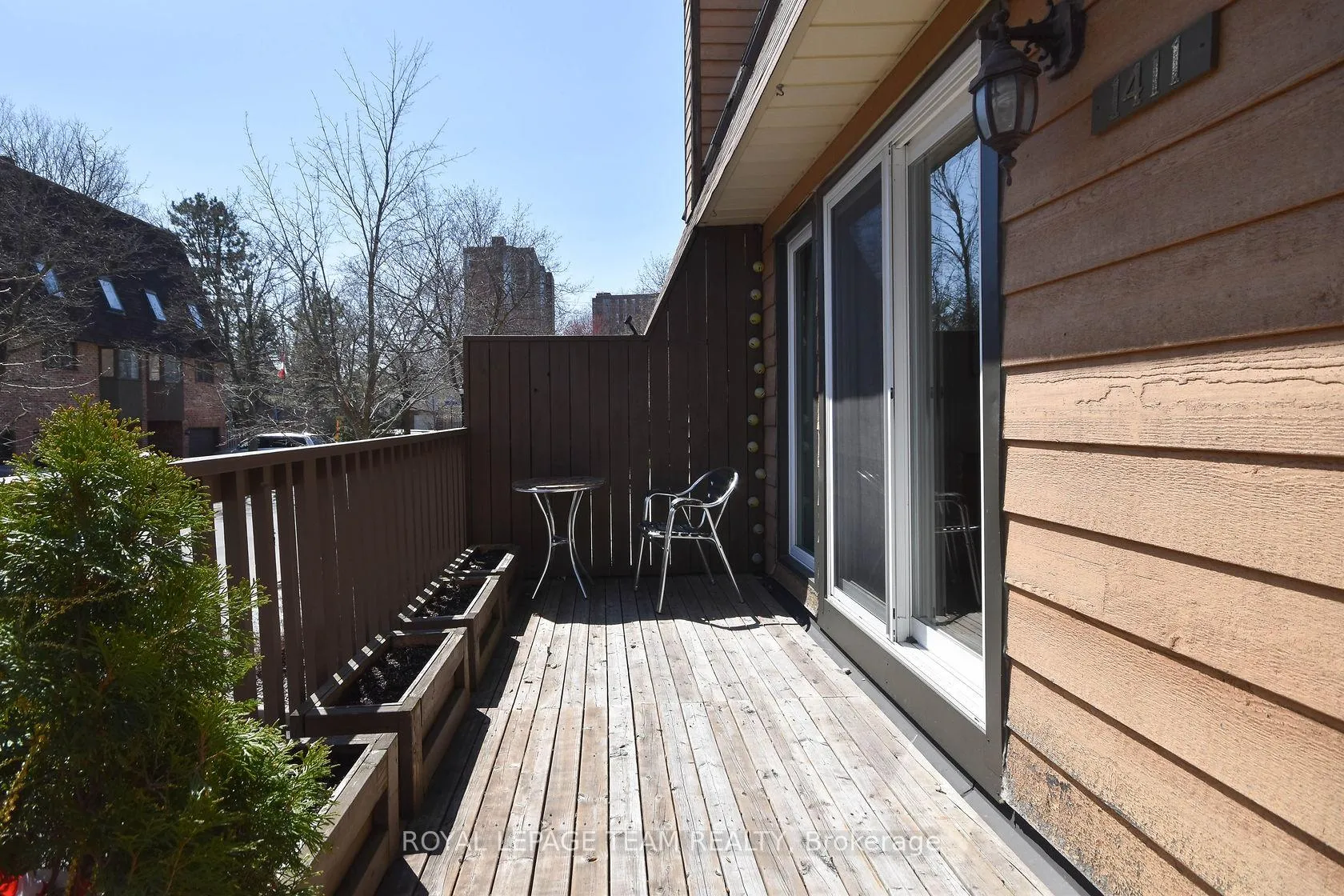 Photo 3 of 1411 Forge Street E, Ottawa, Sawmill Creek/Timbermill — HOMEH