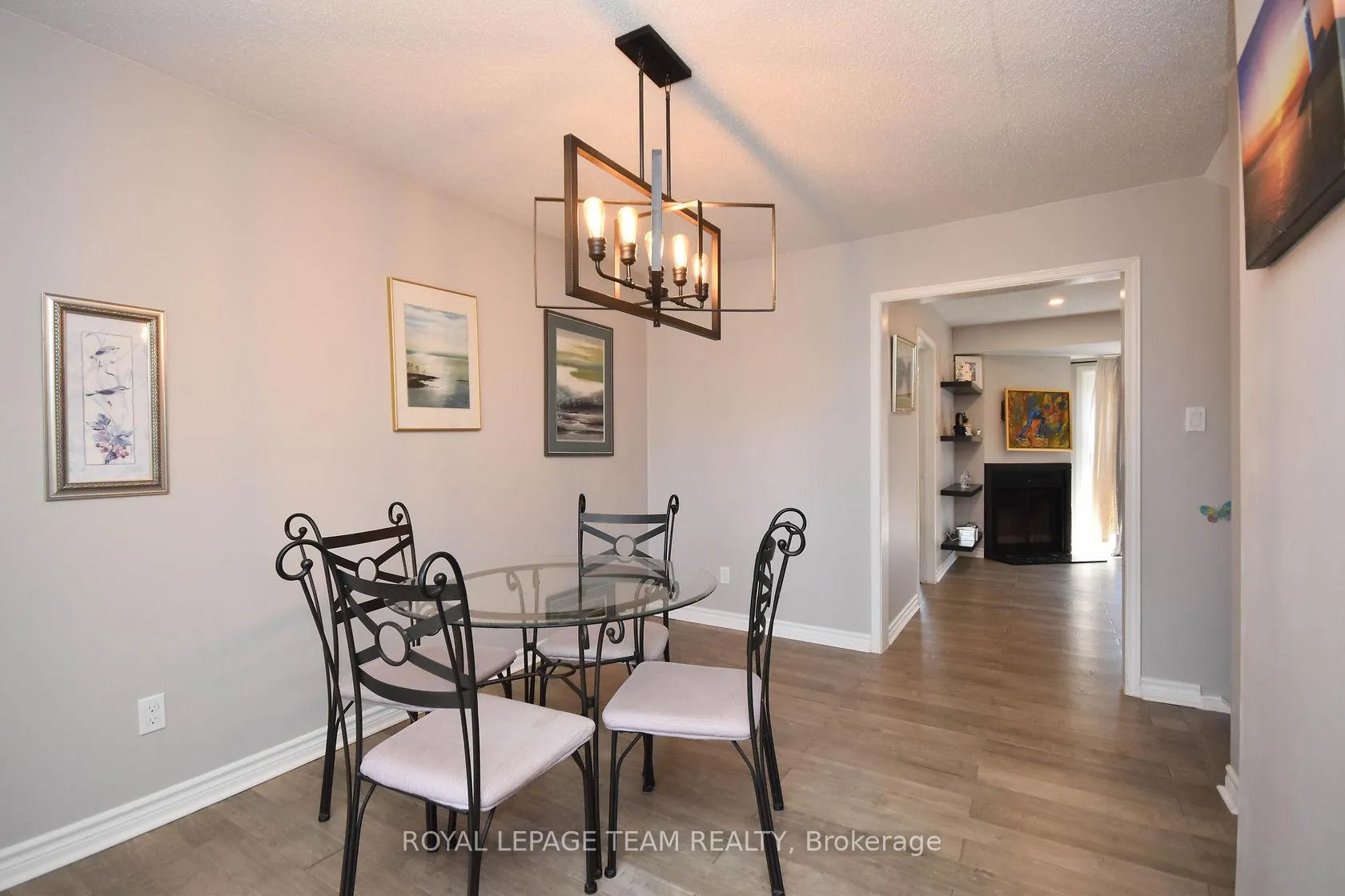 Photo 9 of 1411 Forge Street E, Ottawa, Sawmill Creek/Timbermill — HOMEH
