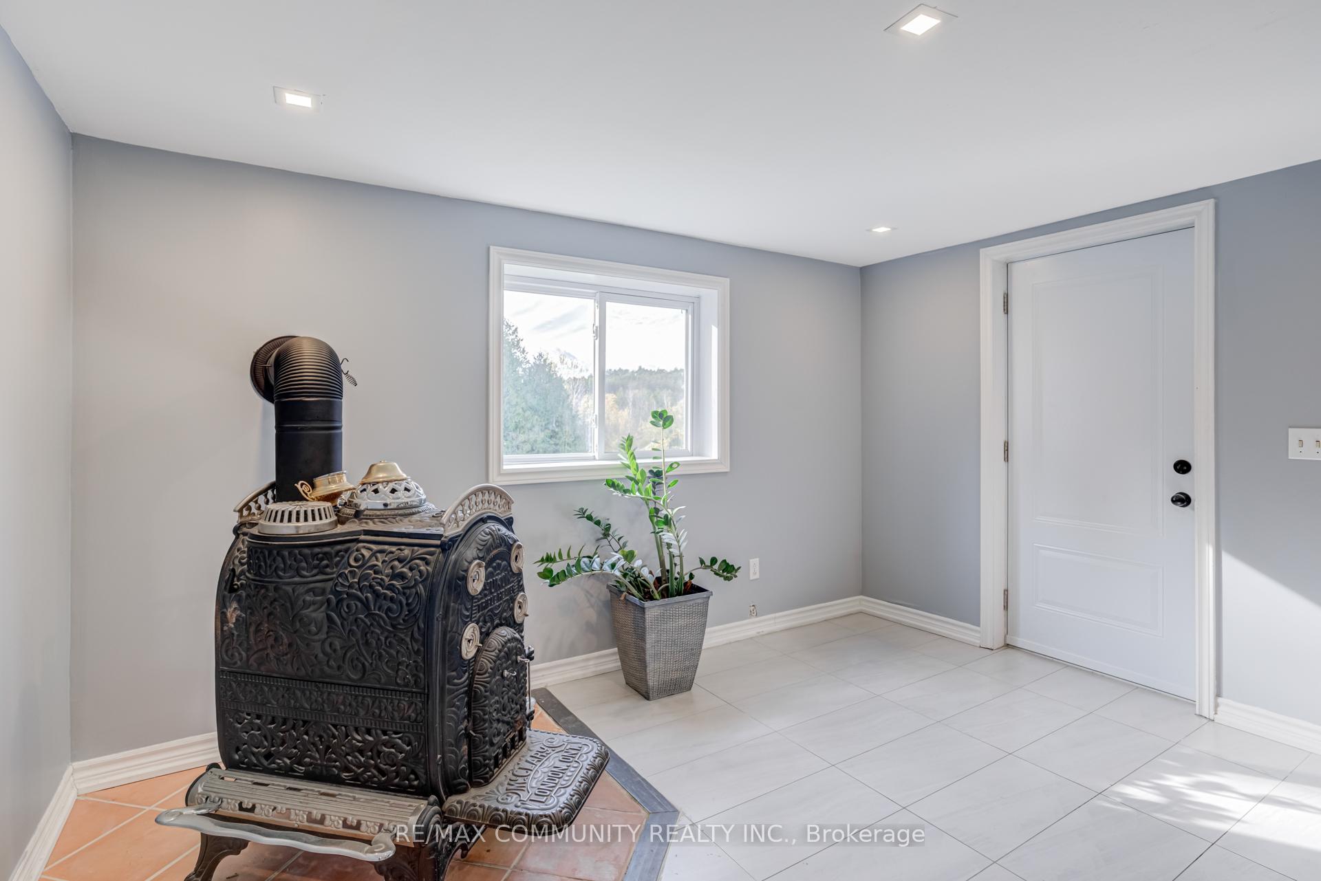 Photo 37 of Unit 8, 3504 Concession Road, Clarington, Rural Clarington — HOMEH