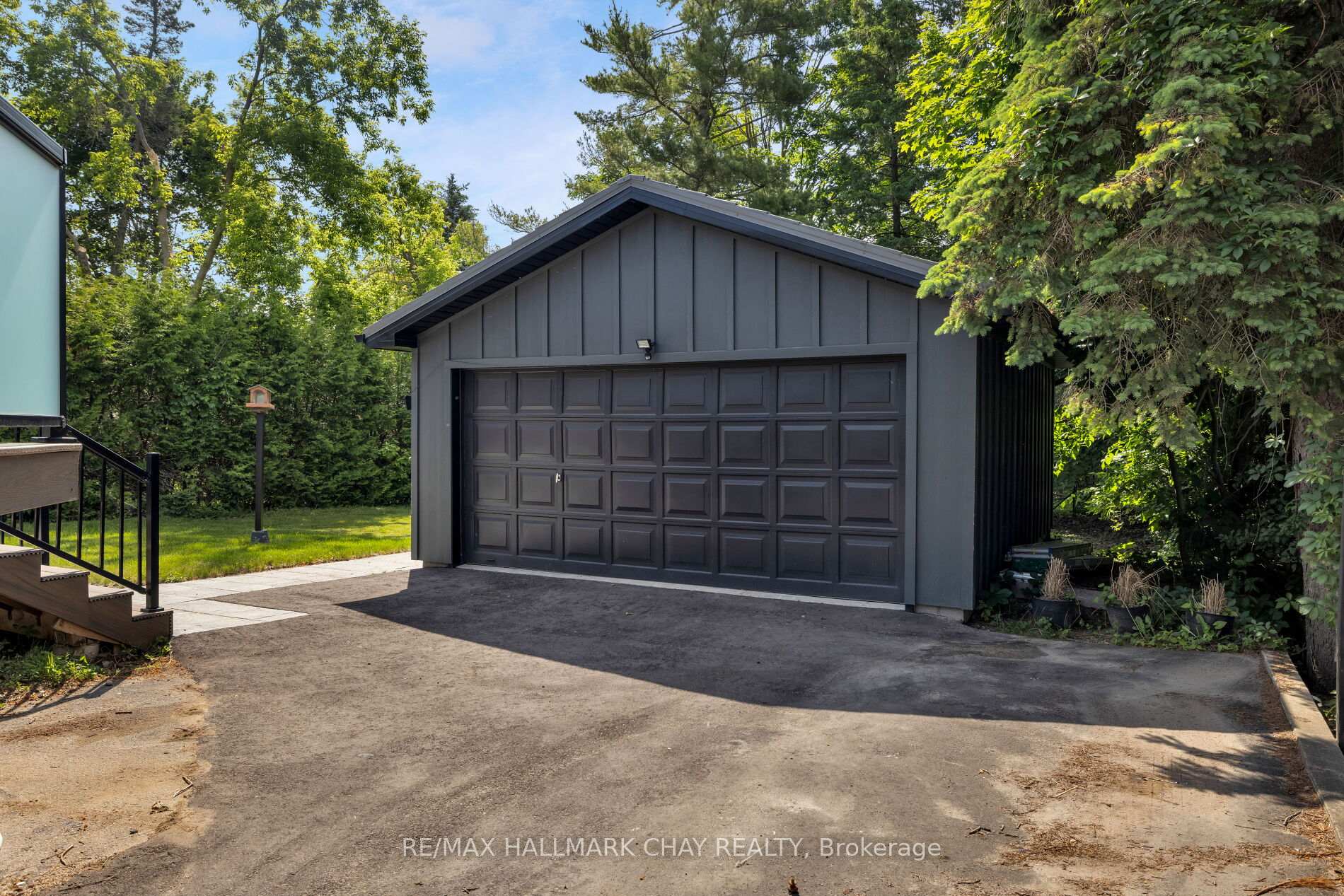 Photo 15 of 39 Eugenia Street, Barrie, Codrington — HOMEH