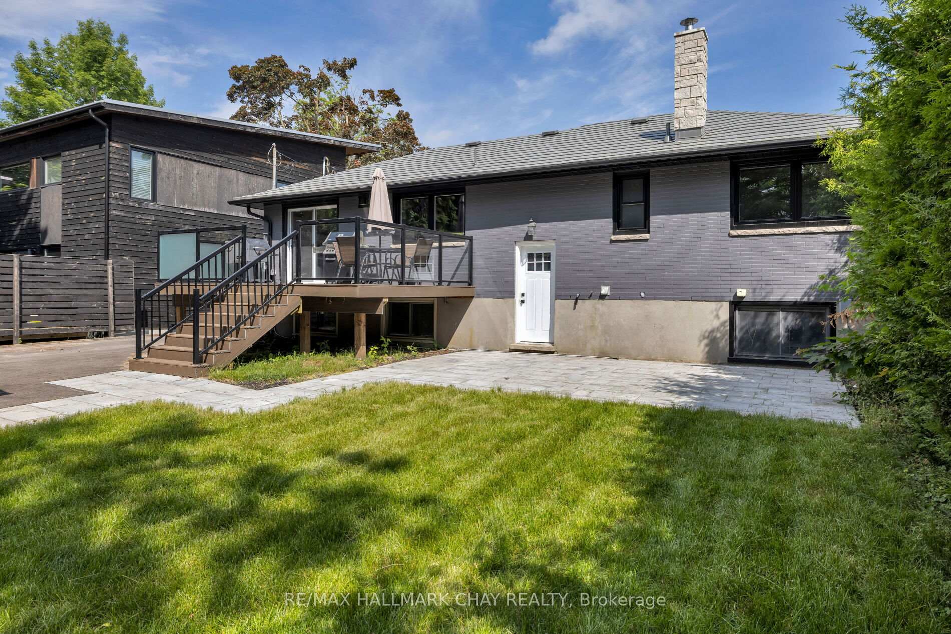 Photo 20 of 39 Eugenia Street, Barrie, Codrington — HOMEH