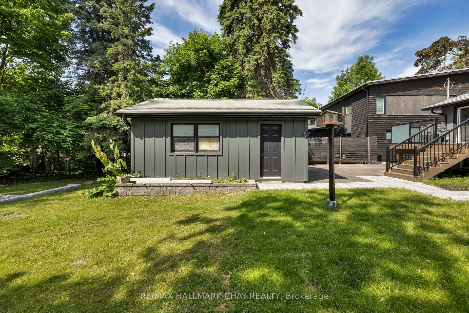 Photo 21 of 39 Eugenia Street, Barrie, Codrington — HOMEH