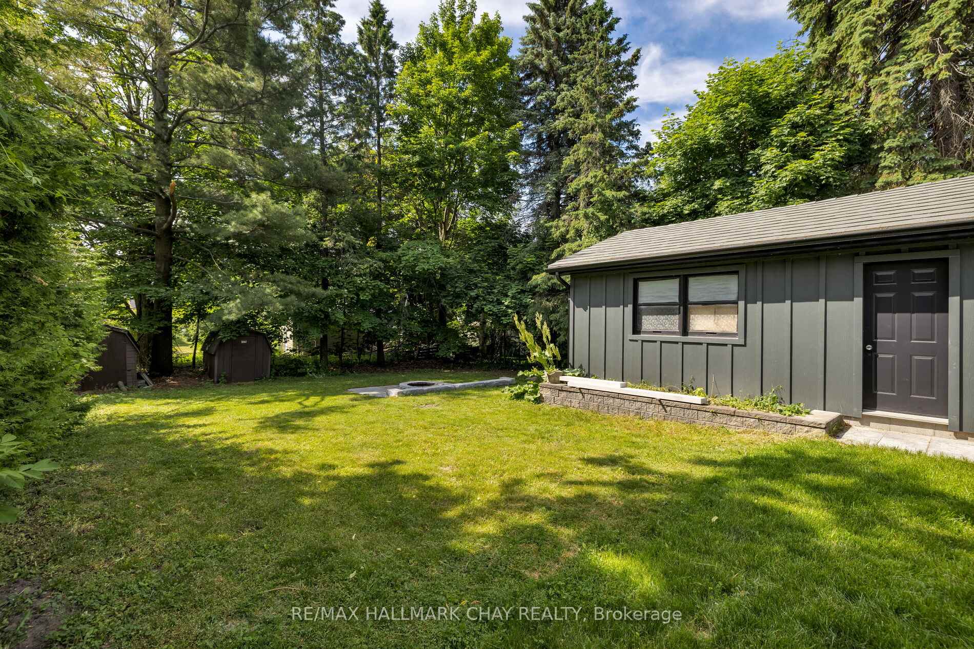 Photo 22 of 39 Eugenia Street, Barrie, Codrington — HOMEH