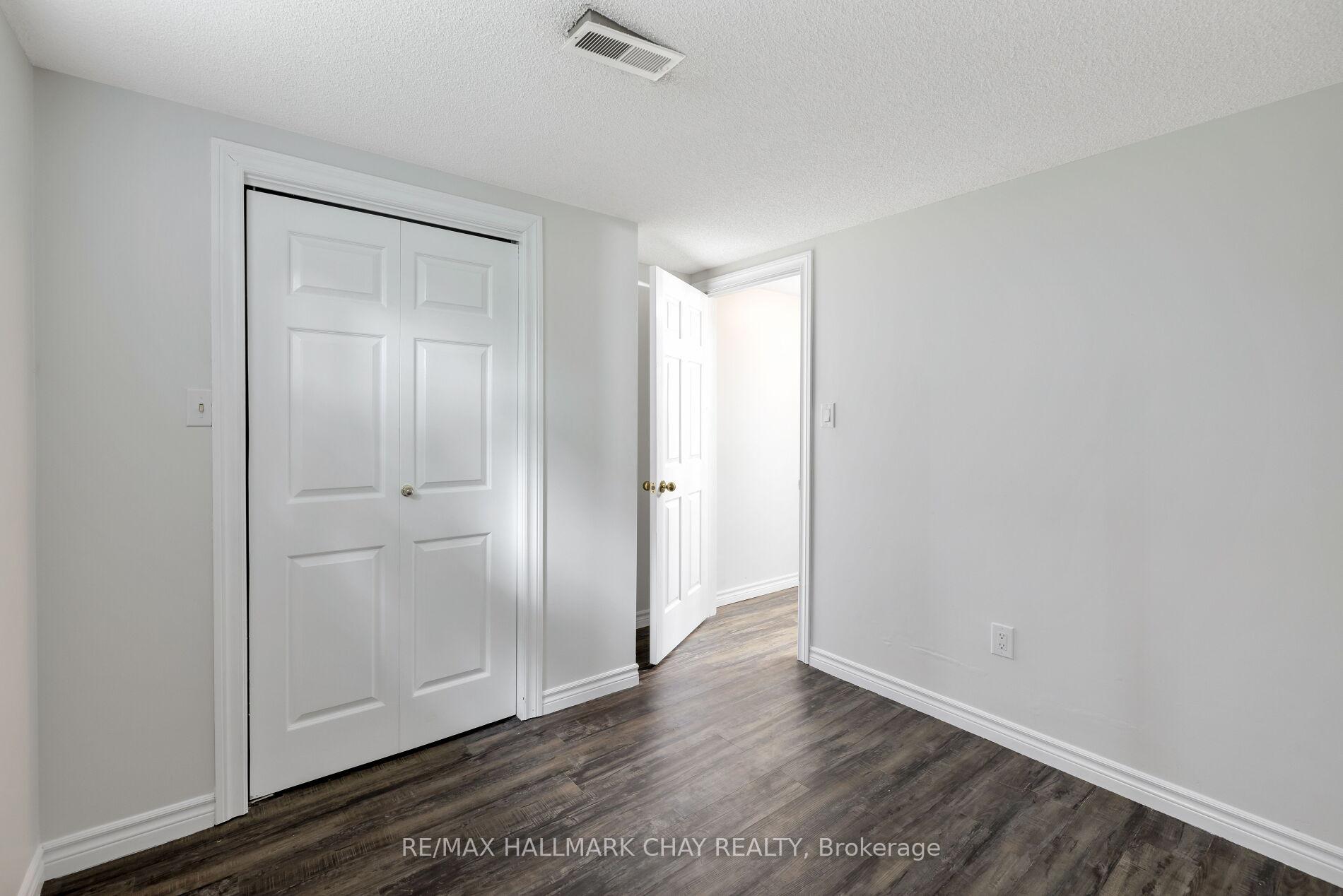 Photo 44 of 39 Eugenia Street, Barrie, Codrington — HOMEH