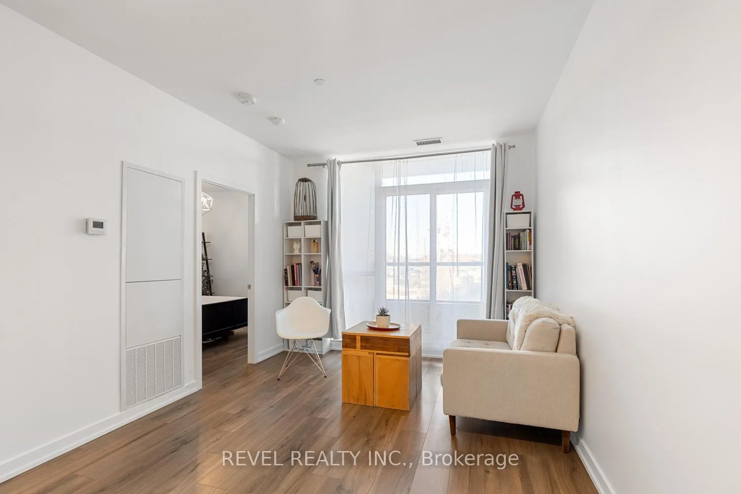 Photo 4 of Unit 201, 8 Trent Avenue, Toronto, East End-Danforth — HOMEH