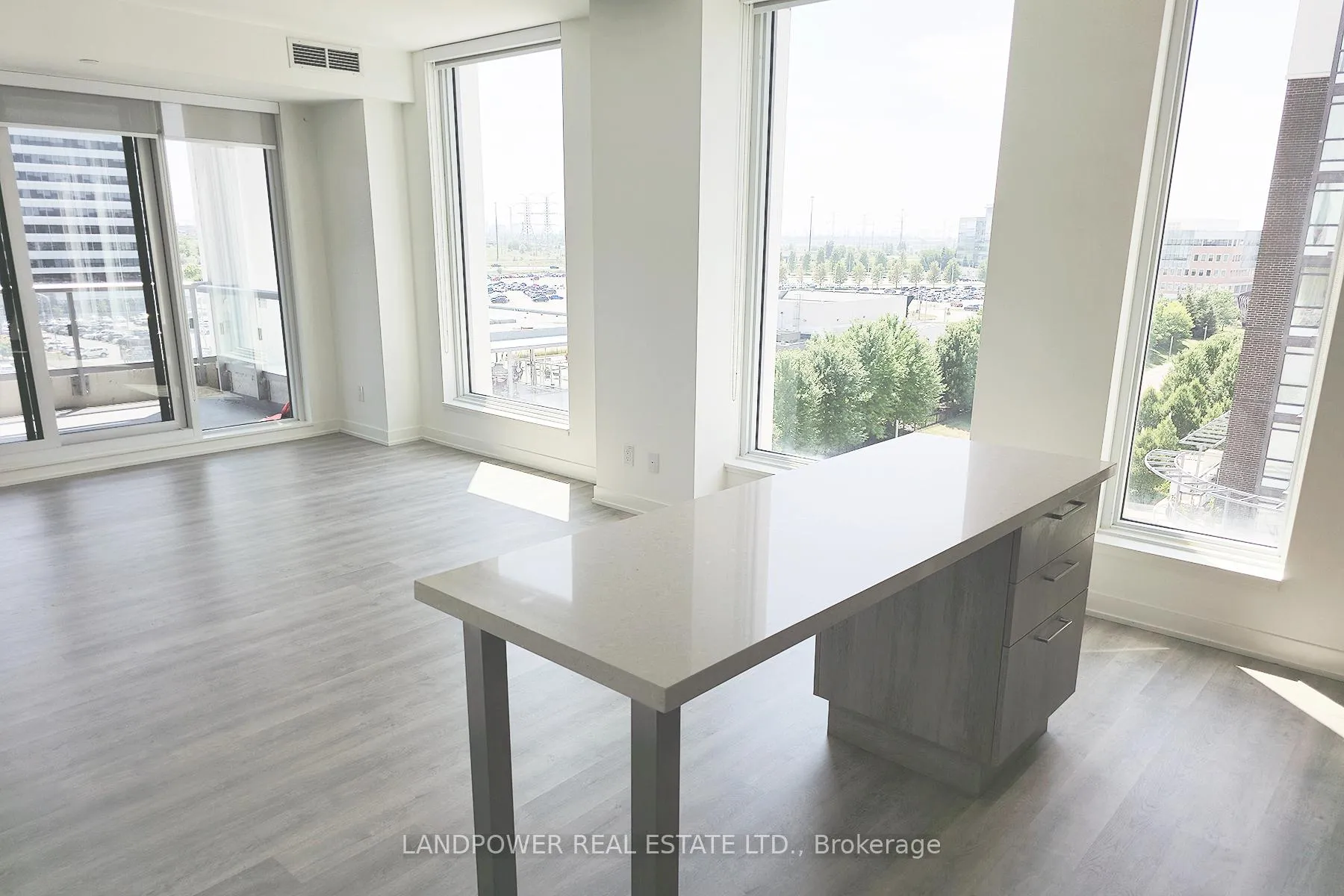 Photo 20 of Unit 819, 8119 Birchmount Road, Markham, Unionville — HOMEH