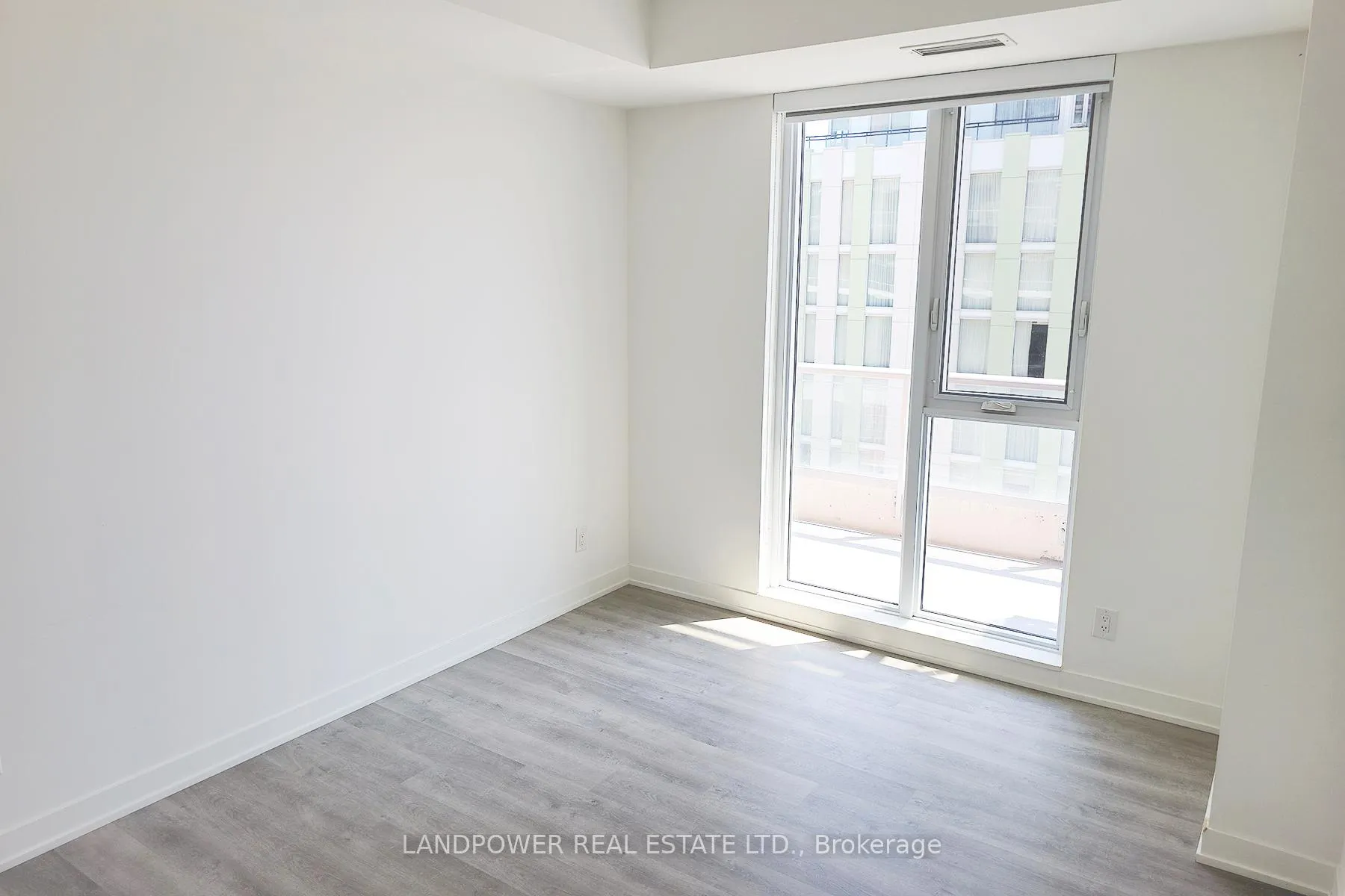 Photo 26 of Unit 819, 8119 Birchmount Road, Markham, Unionville — HOMEH