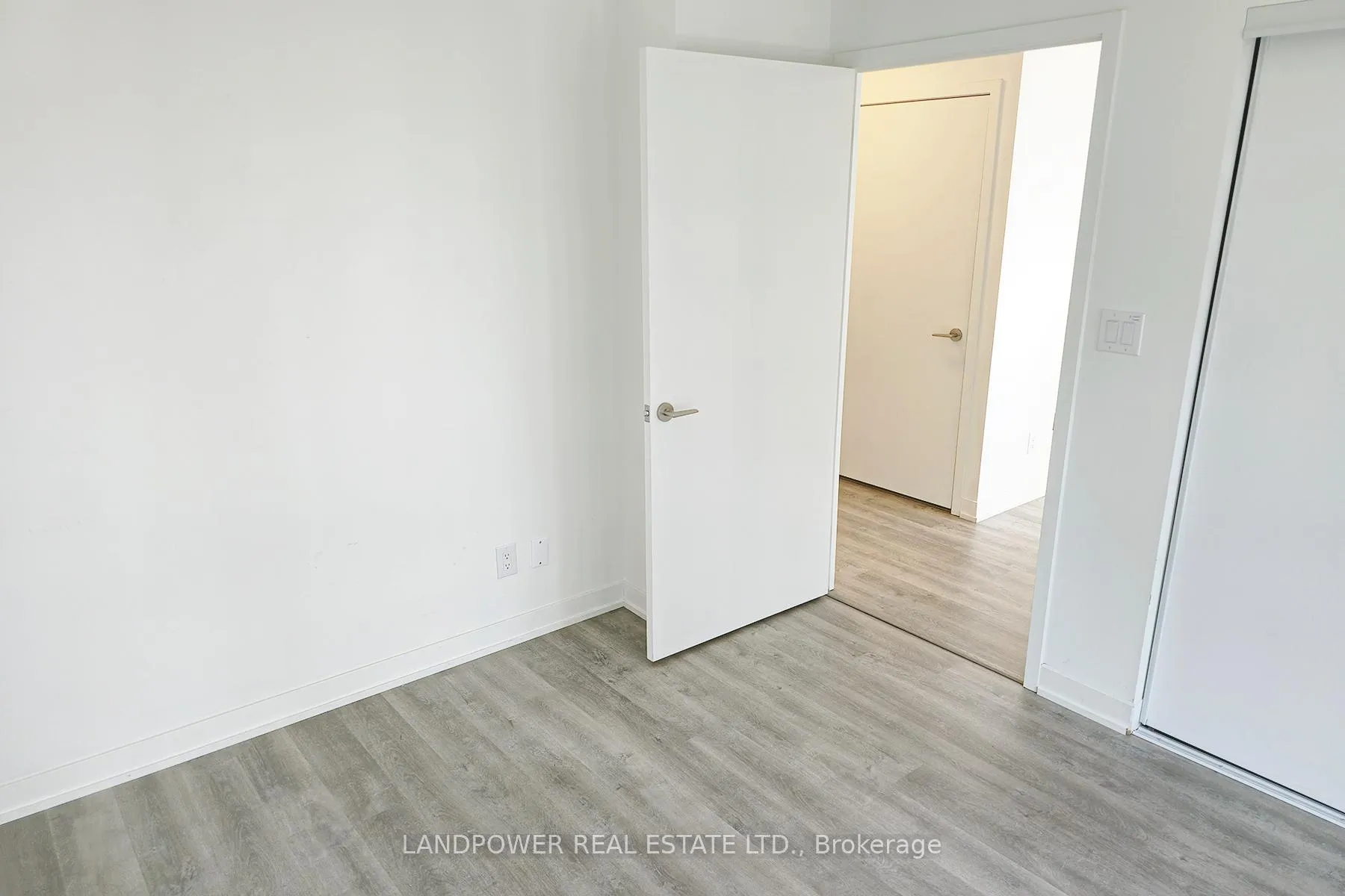 Photo 30 of Unit 819, 8119 Birchmount Road, Markham, Unionville — HOMEH