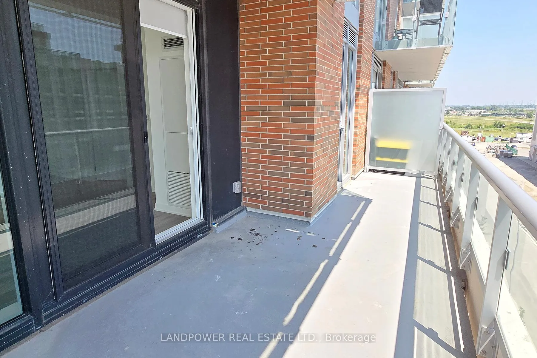 Photo 36 of Unit 819, 8119 Birchmount Road, Markham, Unionville — HOMEH