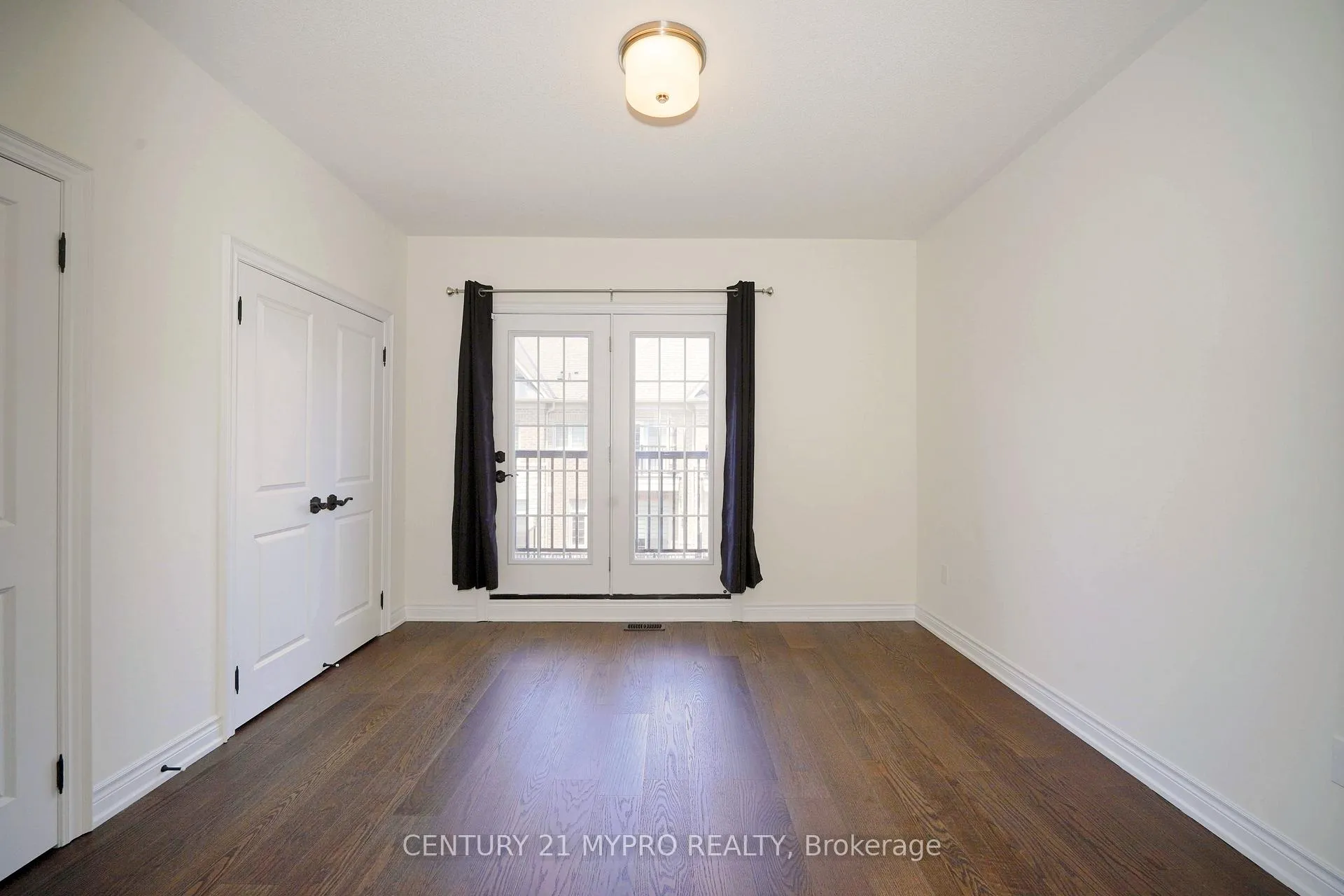 Photo 20 of 24 Royal Aberdeen Road, Markham, Angus Glen — HOMEH