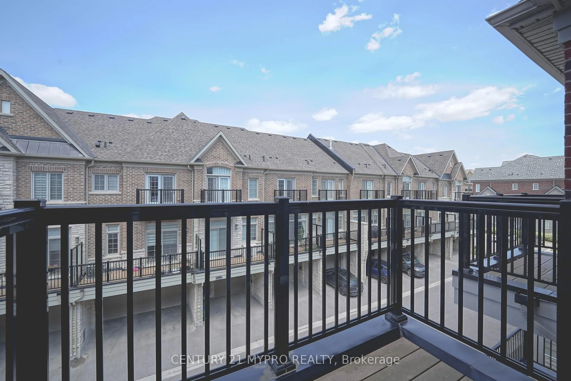 Photo 23 of 24 Royal Aberdeen Road, Markham, Angus Glen — HOMEH