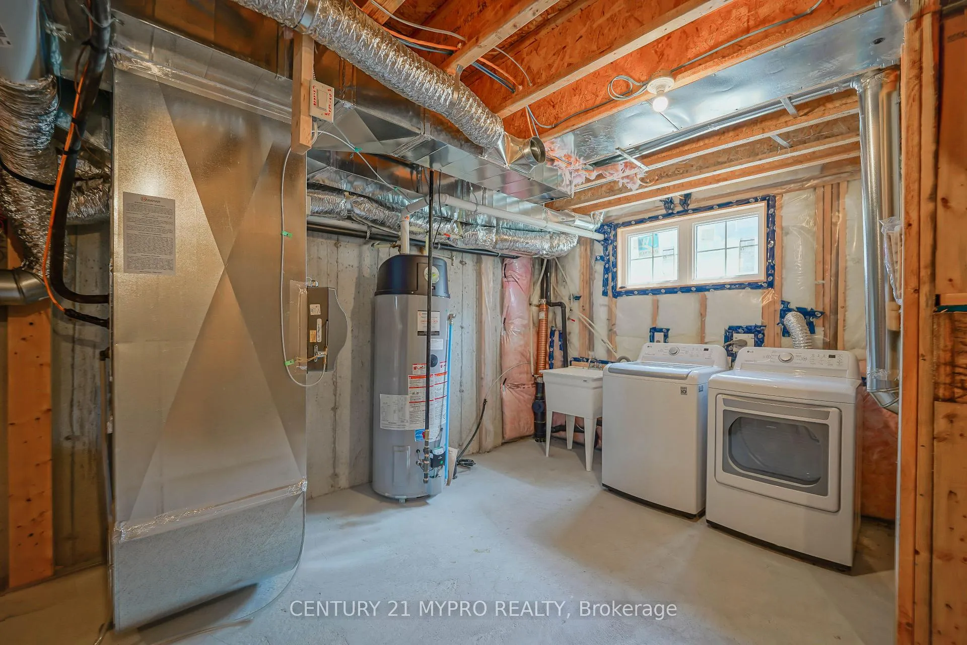 Photo 33 of 24 Royal Aberdeen Road, Markham, Angus Glen — HOMEH