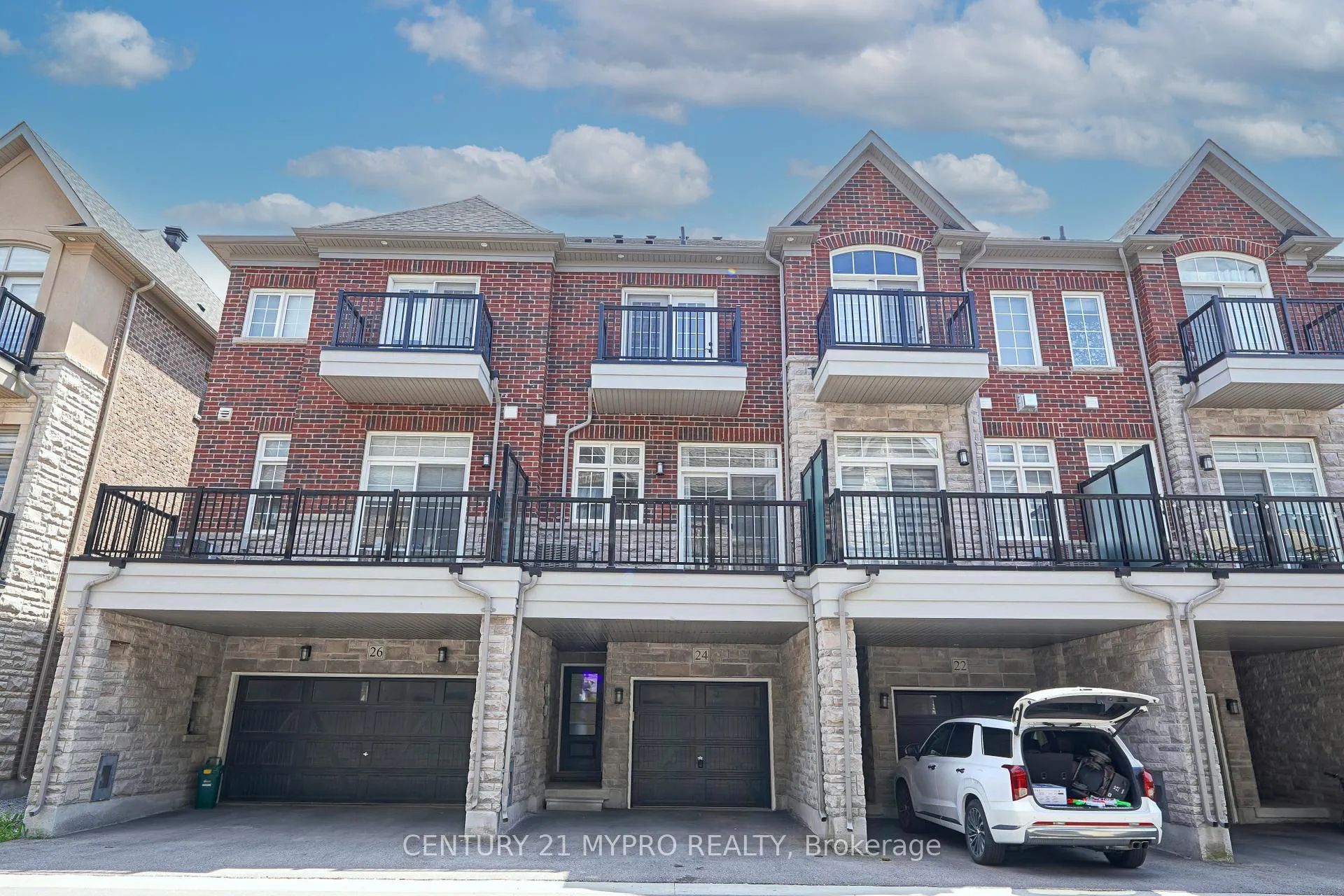 Photo 34 of 24 Royal Aberdeen Road, Markham, Angus Glen — HOMEH