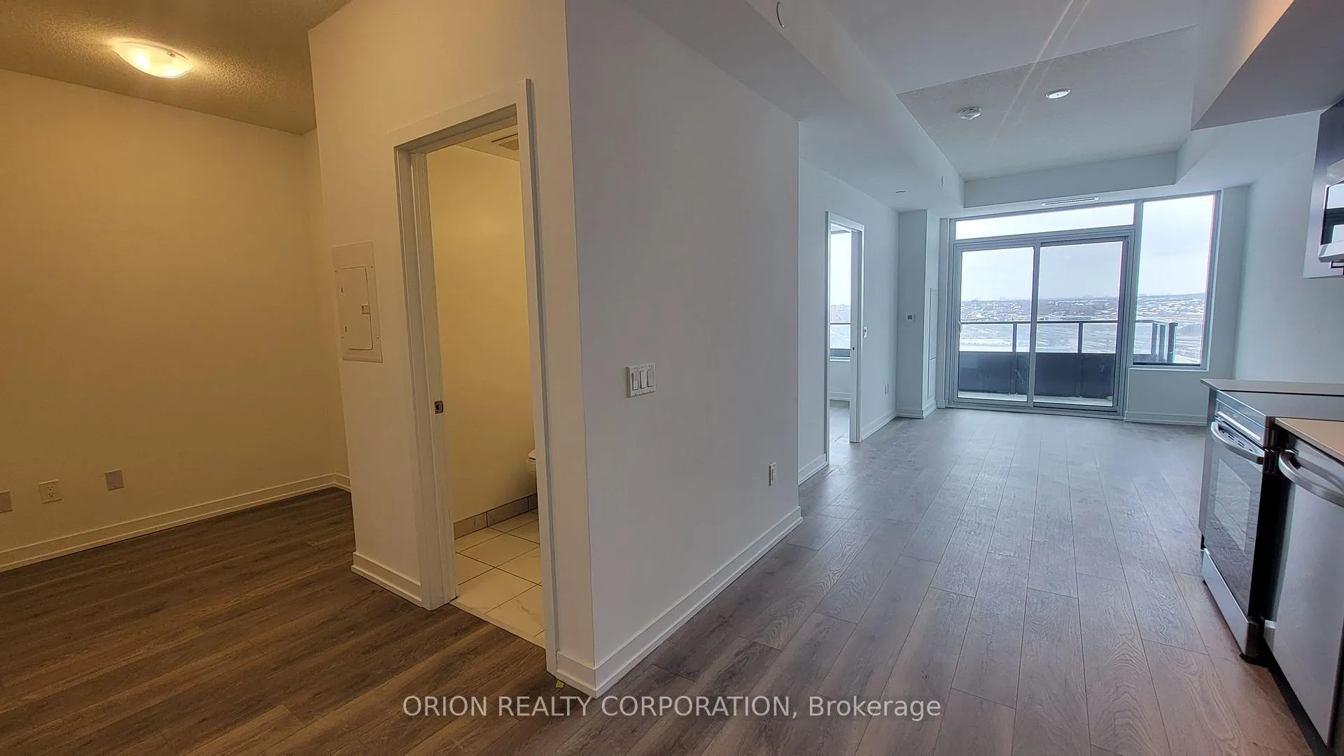 Photo 11 of Unit 1712, 1435 Celebration Drive, Pickering, Bay Ridges — HOMEH