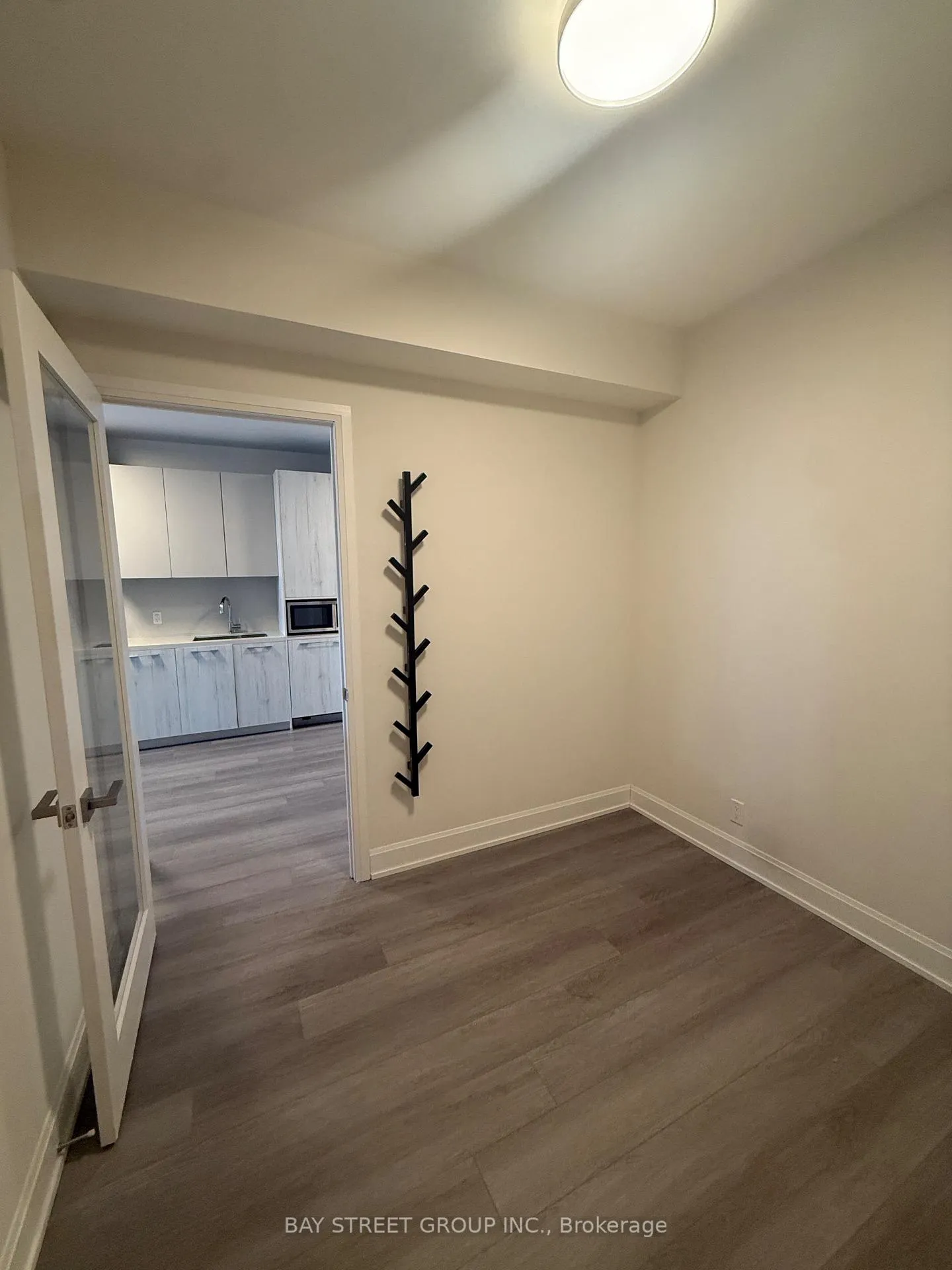 Photo 9 of Unit 921, 38 Water Walk Drive, Markham, Unionville — HOMEH