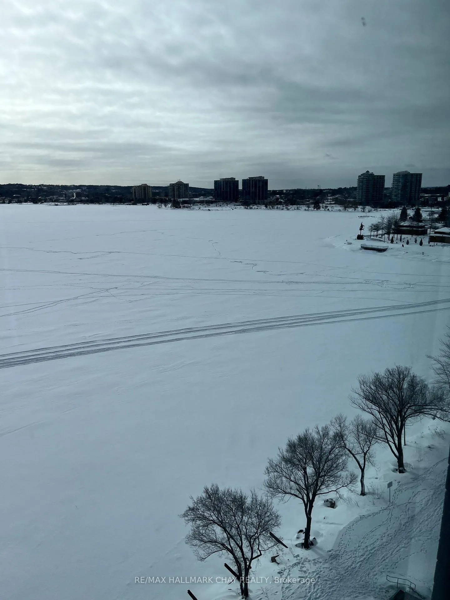Photo 14 of Unit 702, 185 Dunlop Street E, Barrie, Lakeshore — HOMEH