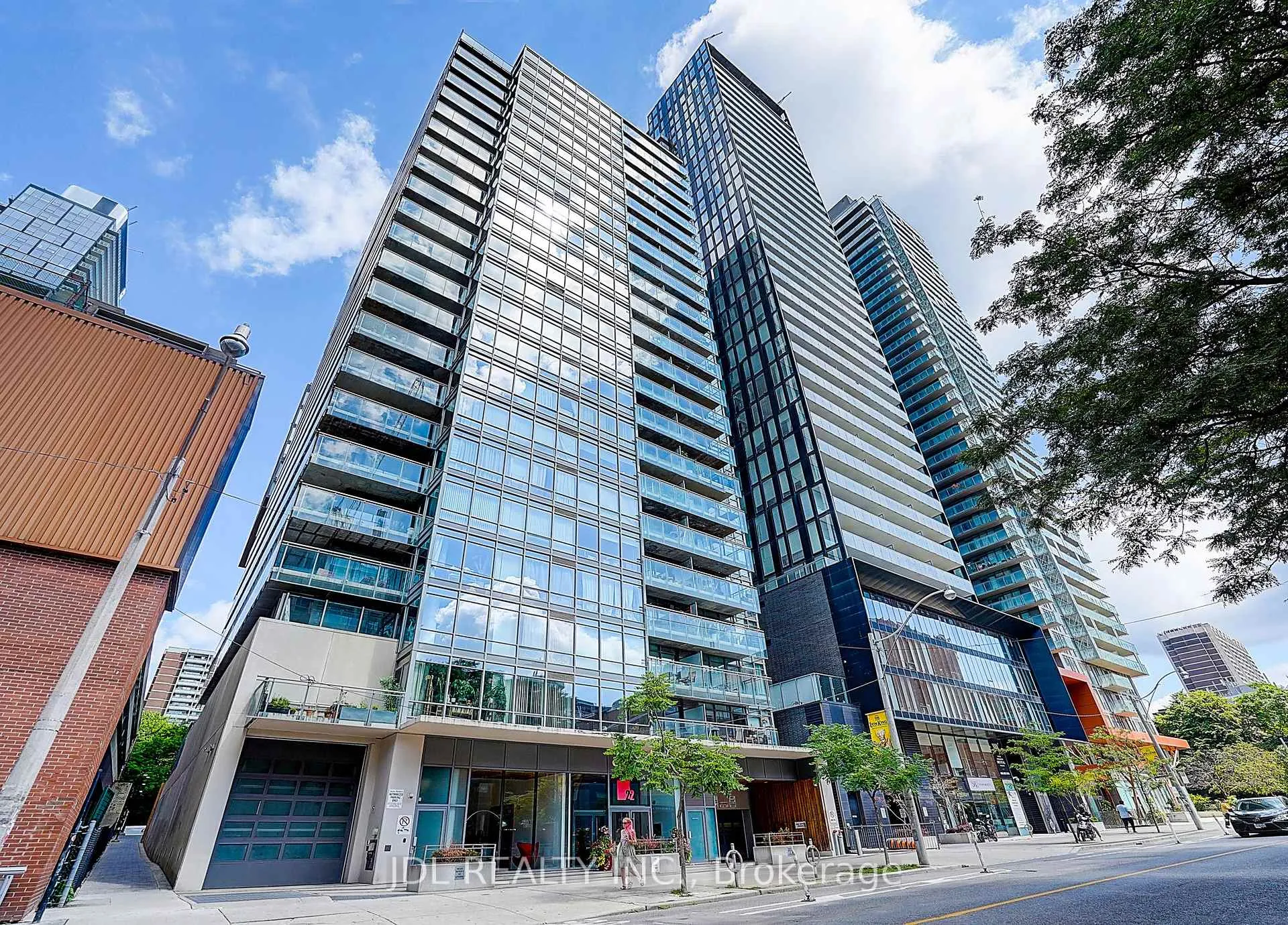 Front of Unit 2105, 22 Wellesley Street E