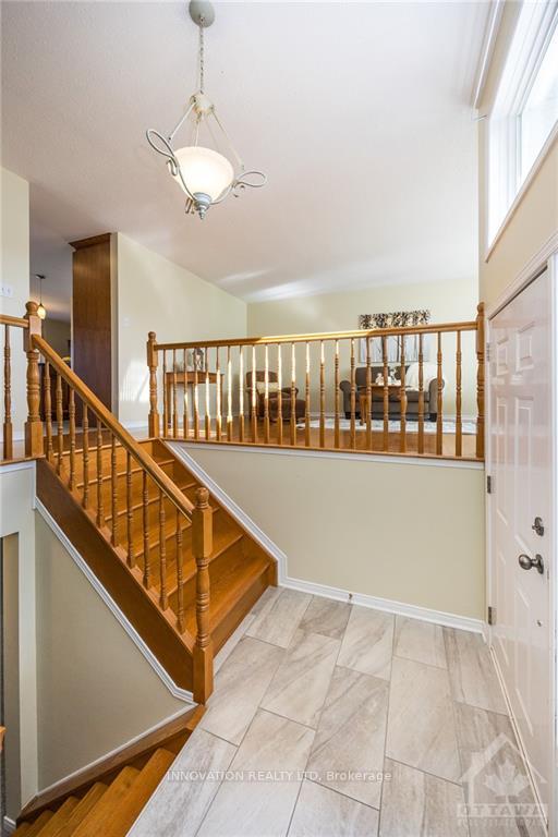 Photo 2 of 136 Patterson Crescent, Carleton Place — HOMEH