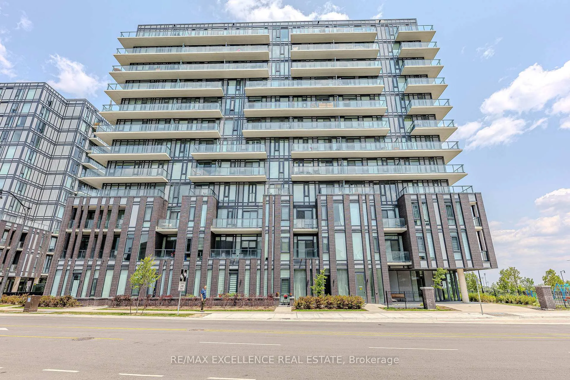 Front of Unit 1008S, 215 Veterans Drive