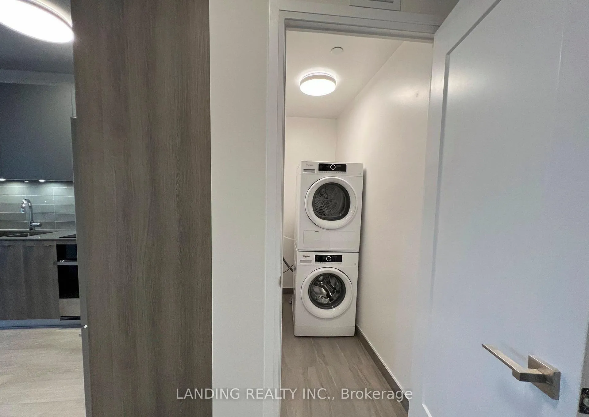 Photo 9 of Unit 1003, 38 Water Walk Drive, Markham, Unionville — HOMEH