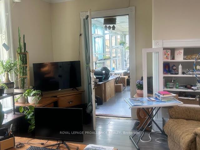 Photo 13 of 161 Foster Avenue, Belleville, Belleville Ward — HOMEH