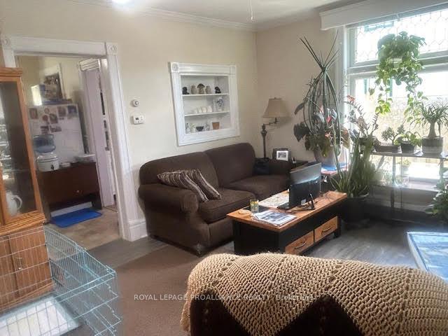 Photo 14 of 161 Foster Avenue, Belleville, Belleville Ward — HOMEH