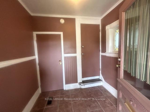 Photo 30 of 161 Foster Avenue, Belleville, Belleville Ward — HOMEH