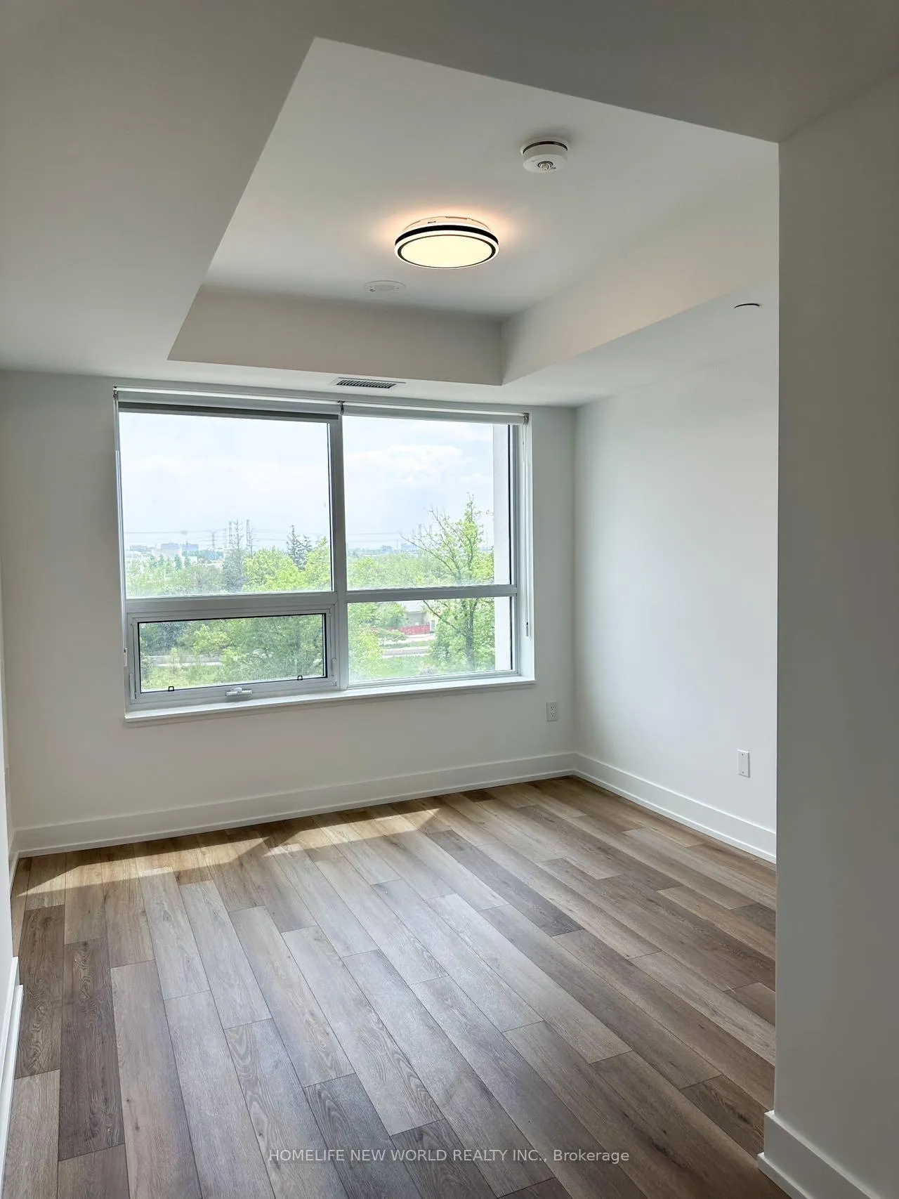 Photo 11 of Unit 718, 8 Cedarland Drive, Markham, Unionville — HOMEH