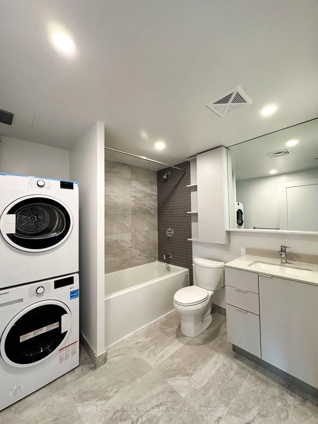 Photo 12 of Unit 718, 8 Cedarland Drive, Markham, Unionville — HOMEH