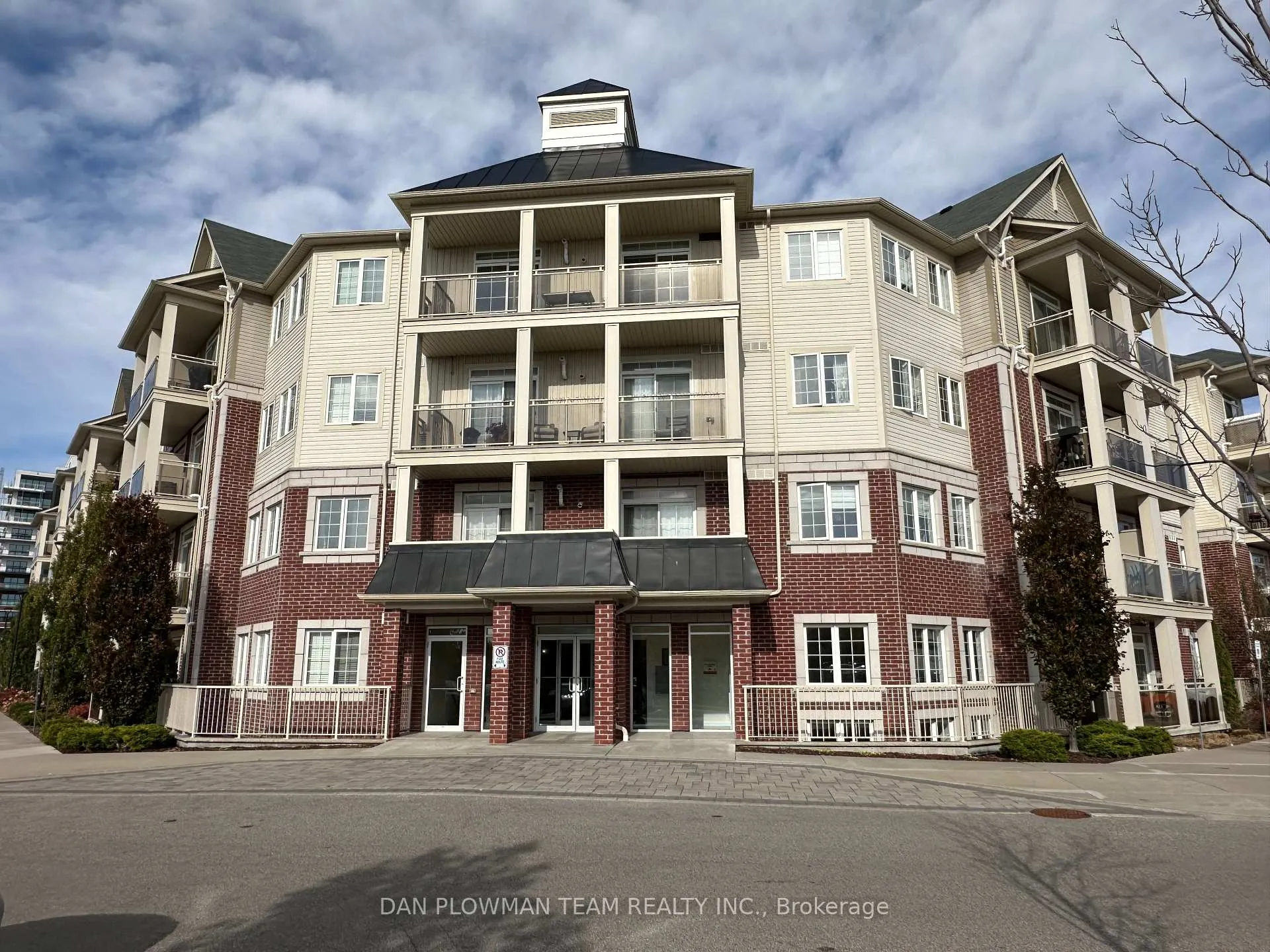 Front of Unit 320, 84 Aspen Springs Drive