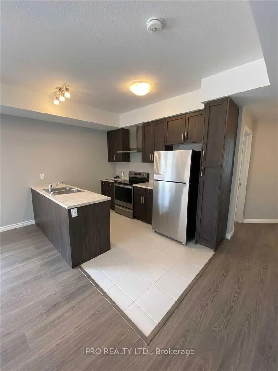 Photo 7 of 182 Wheat Lane, Kitchener — HOMEH