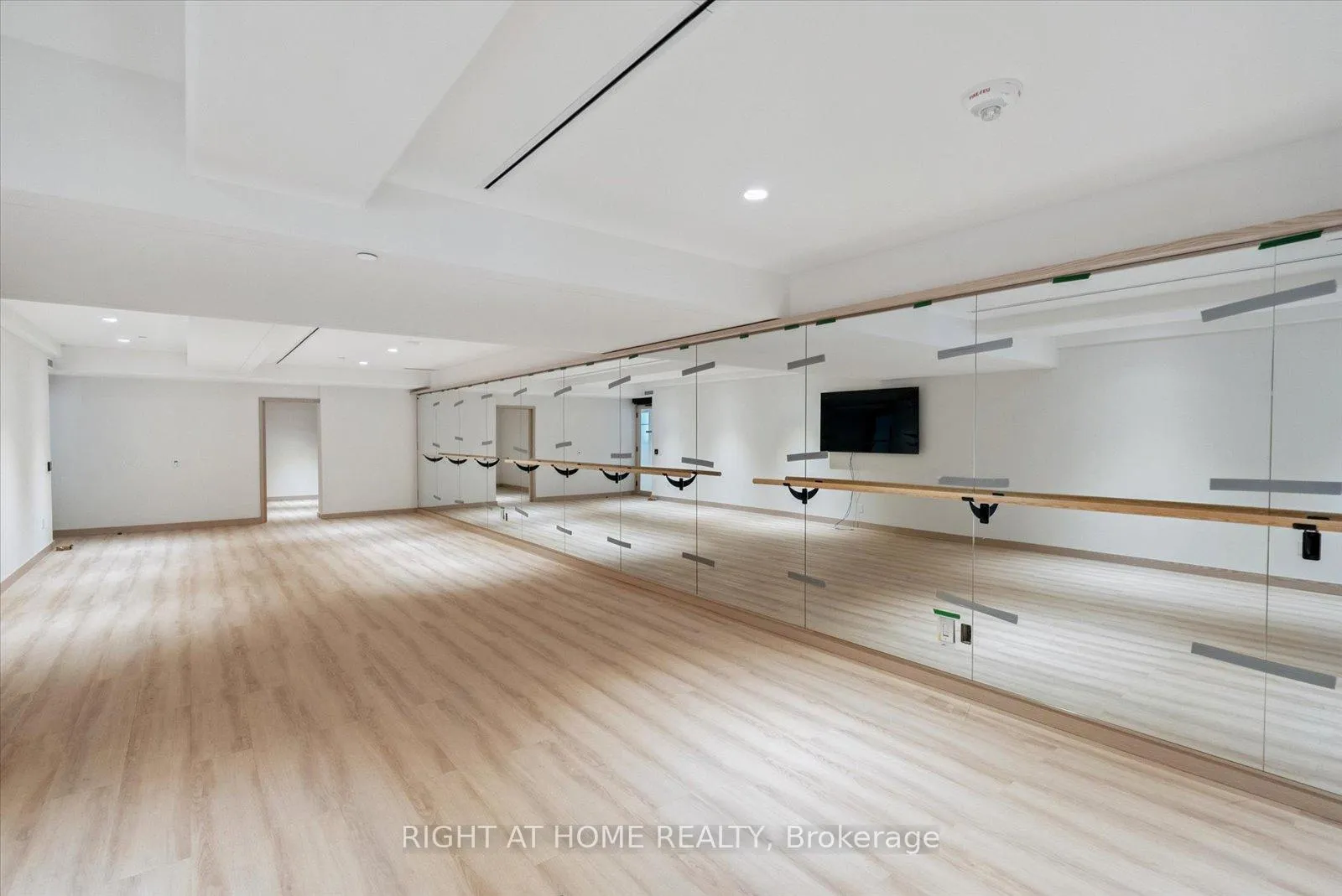 Photo 21 of Unit 1309, 1050 Eastern Avenue, Toronto, The Beaches — HOMEH