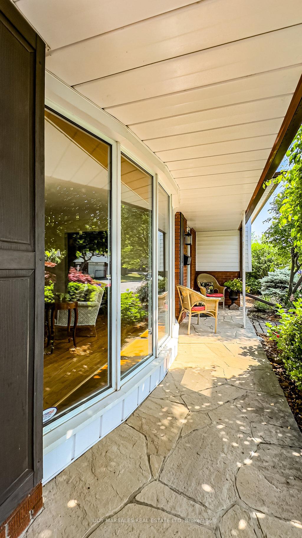 Photo 10 of 5195 Suncrest Road, Burlington, Appleby — HOMEH