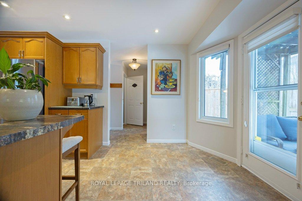 Photo 13 of 15 Timberlane Crescent, Central Elgin, Rural Central Elgin — HOMEH