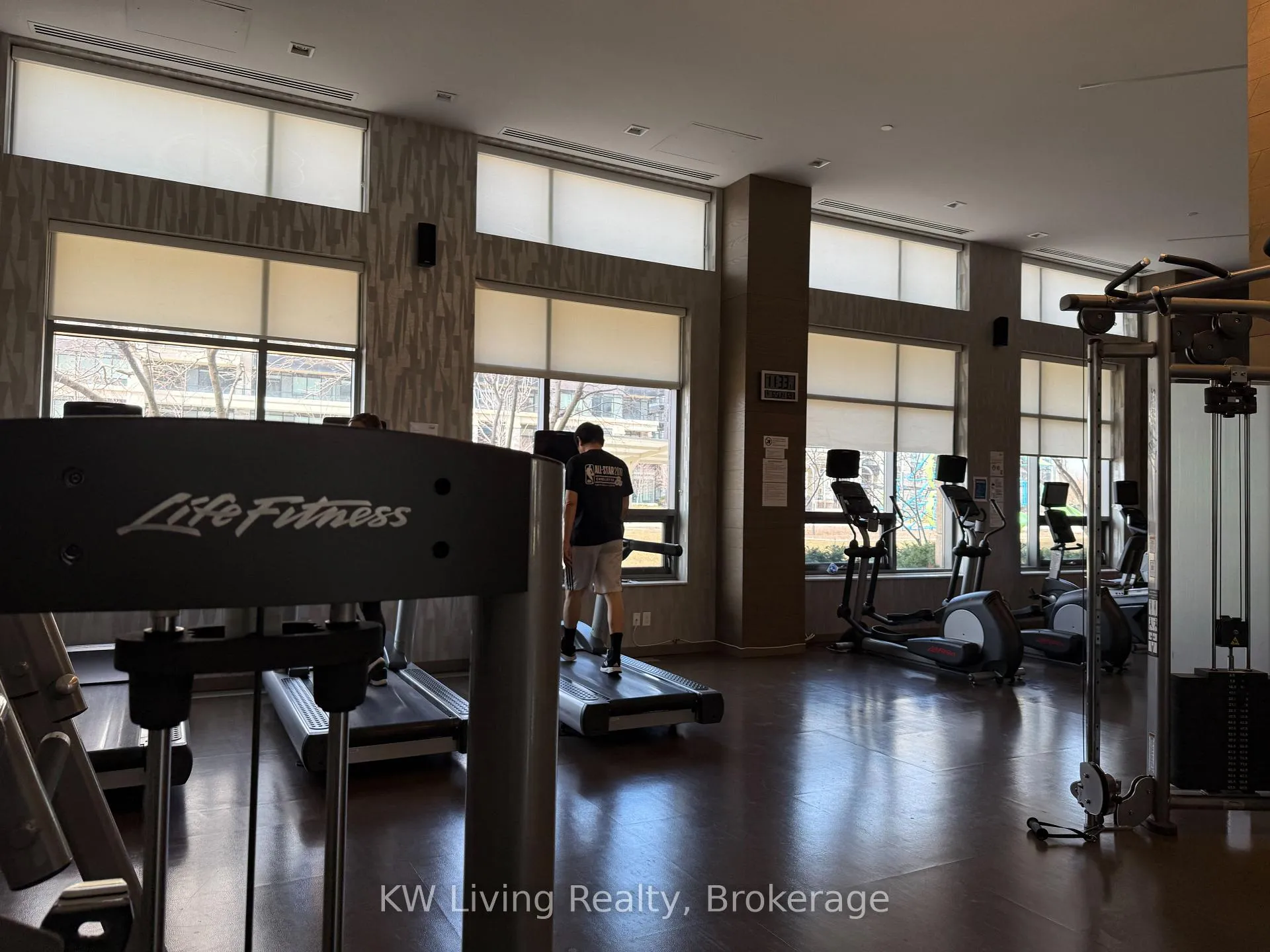 Photo 26 of Unit 908, 18 Uptown Drive, Markham, Unionville — HOMEH