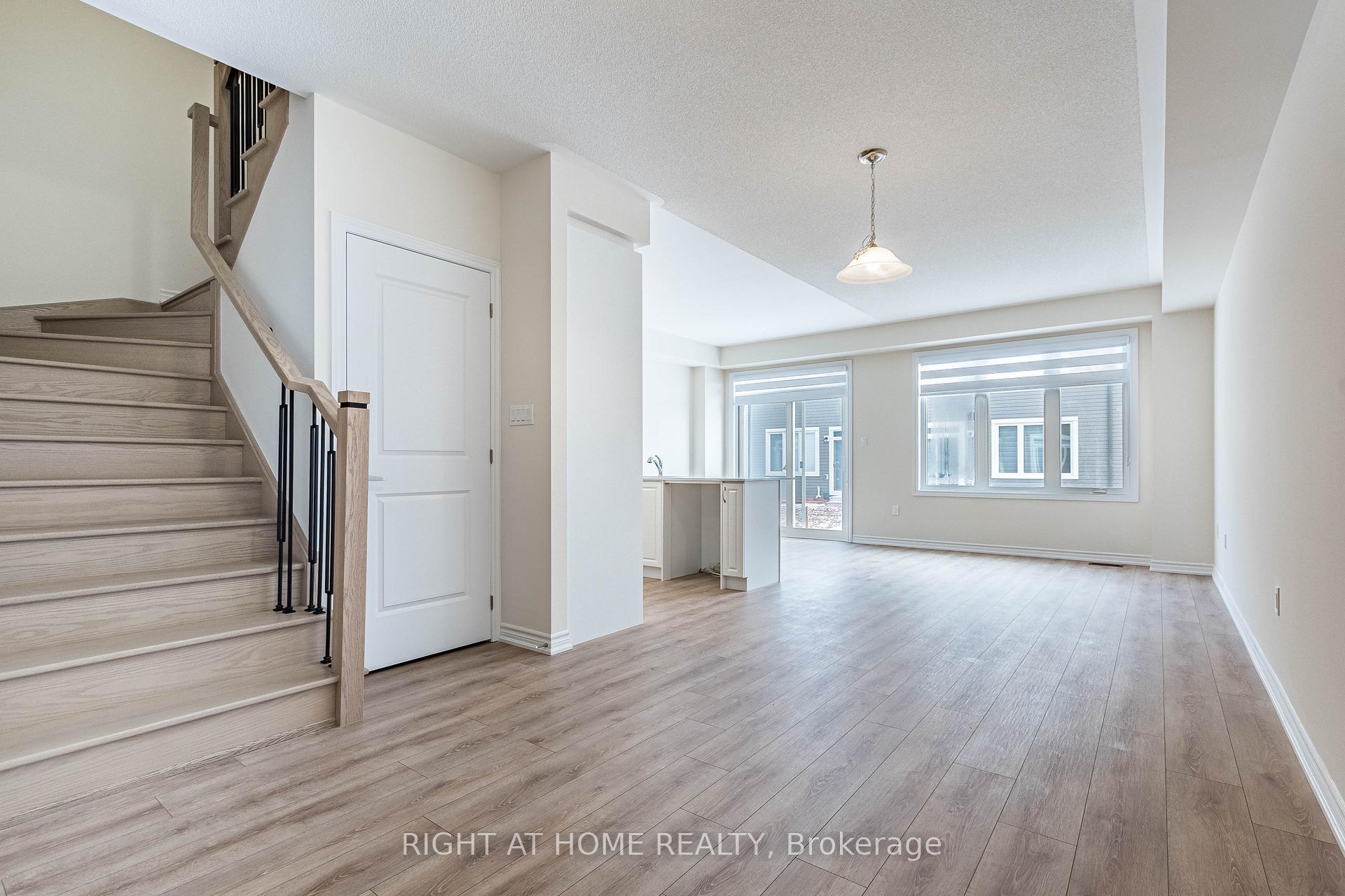 Photo 5 of 12 Brown Street, Erin — HOMEH