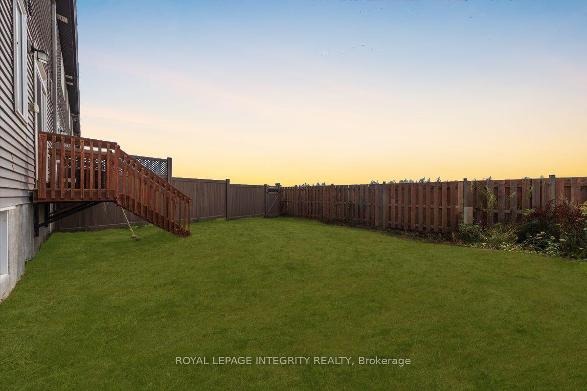 Photo 36 of 93 Aura Avenue, Ottawa, Barrhaven - Heritage Park — HOMEH