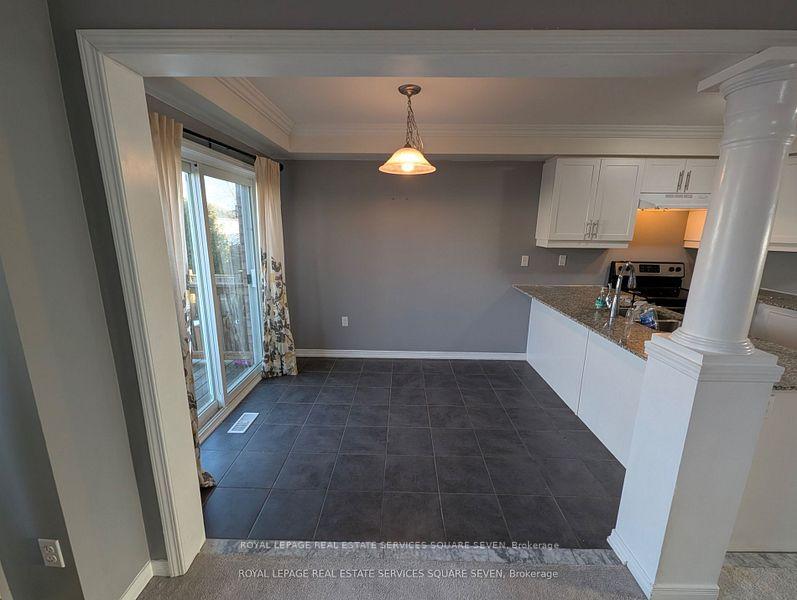Photo 5 of 71 Forrester Drive, Clarington, Bowmanville — HOMEH