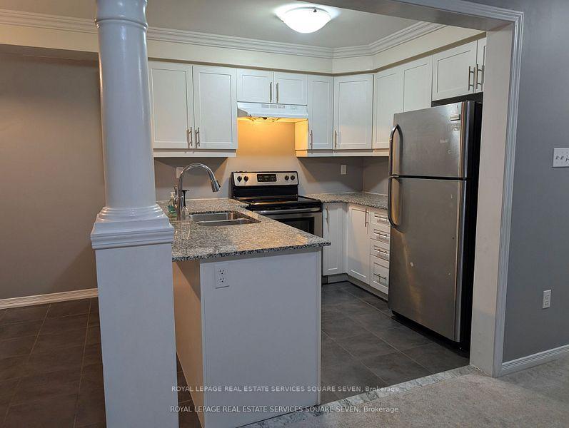 Photo 12 of 71 Forrester Drive, Clarington, Bowmanville — HOMEH