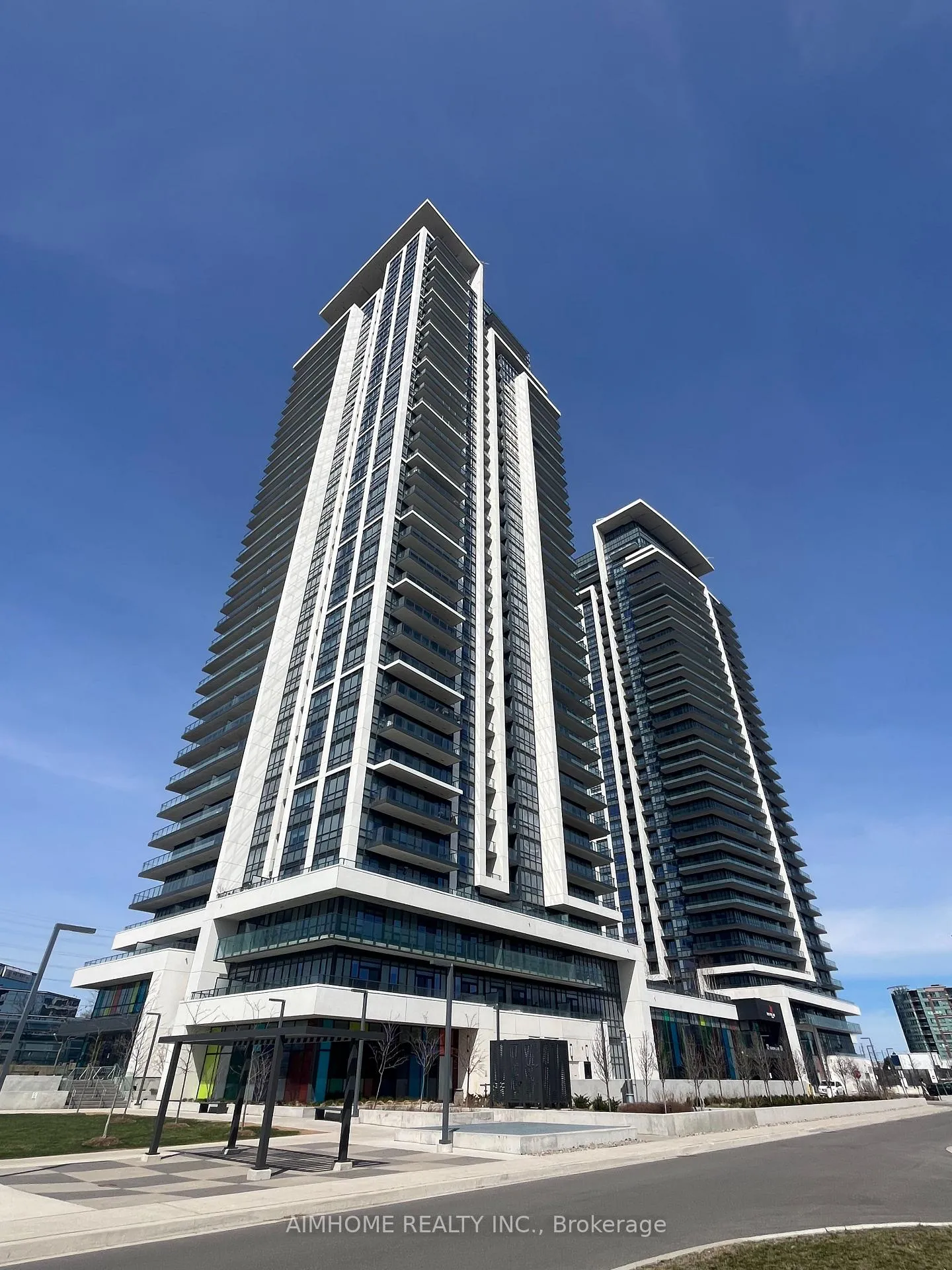 Photo 2 of Unit 2011, 12 Gandhi Lane, Markham, Commerce Valley — HOMEH