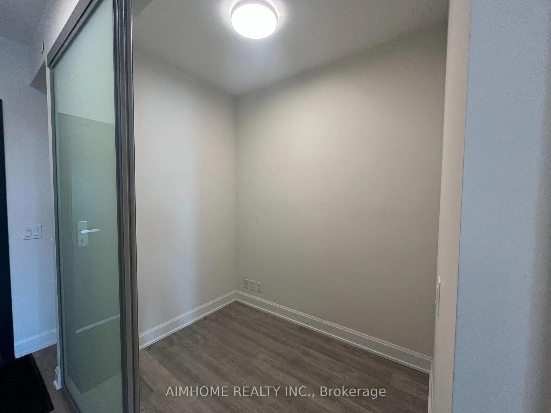 Photo 12 of Unit 2011, 12 Gandhi Lane, Markham, Commerce Valley — HOMEH