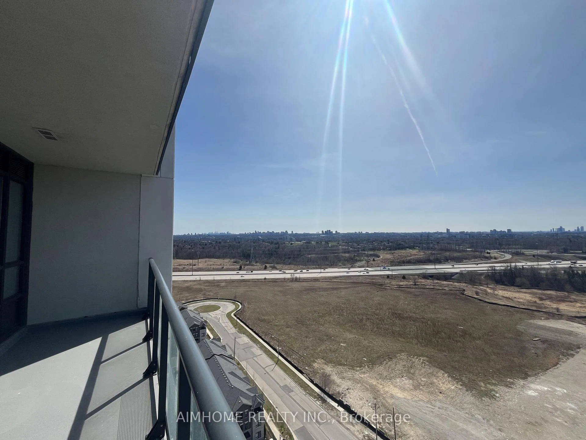 Photo 16 of Unit 2011, 12 Gandhi Lane, Markham, Commerce Valley — HOMEH