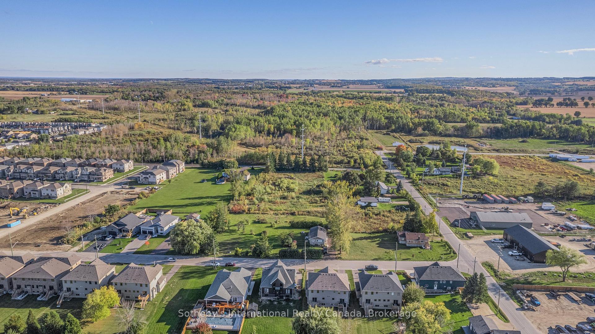 Photo 4 of 7558 County Road 91, Clearview, Stayner — HOMEH