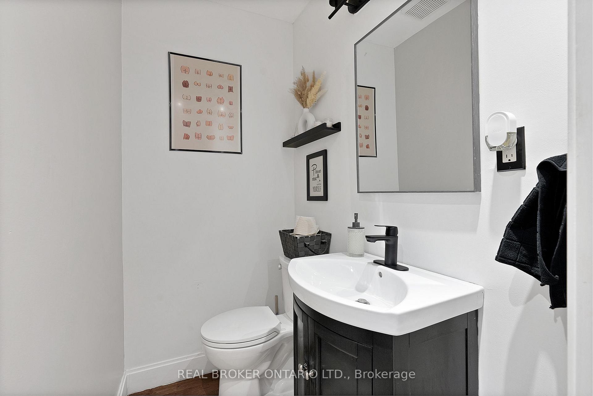 Photo 6 of 21 Carr Drive, Ajax, Central — HOMEH
