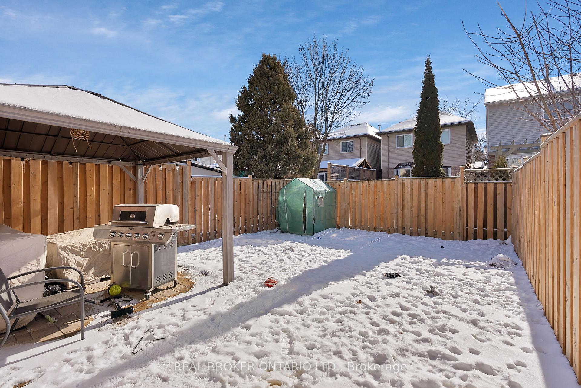 Photo 35 of 21 Carr Drive, Ajax, Central — HOMEH